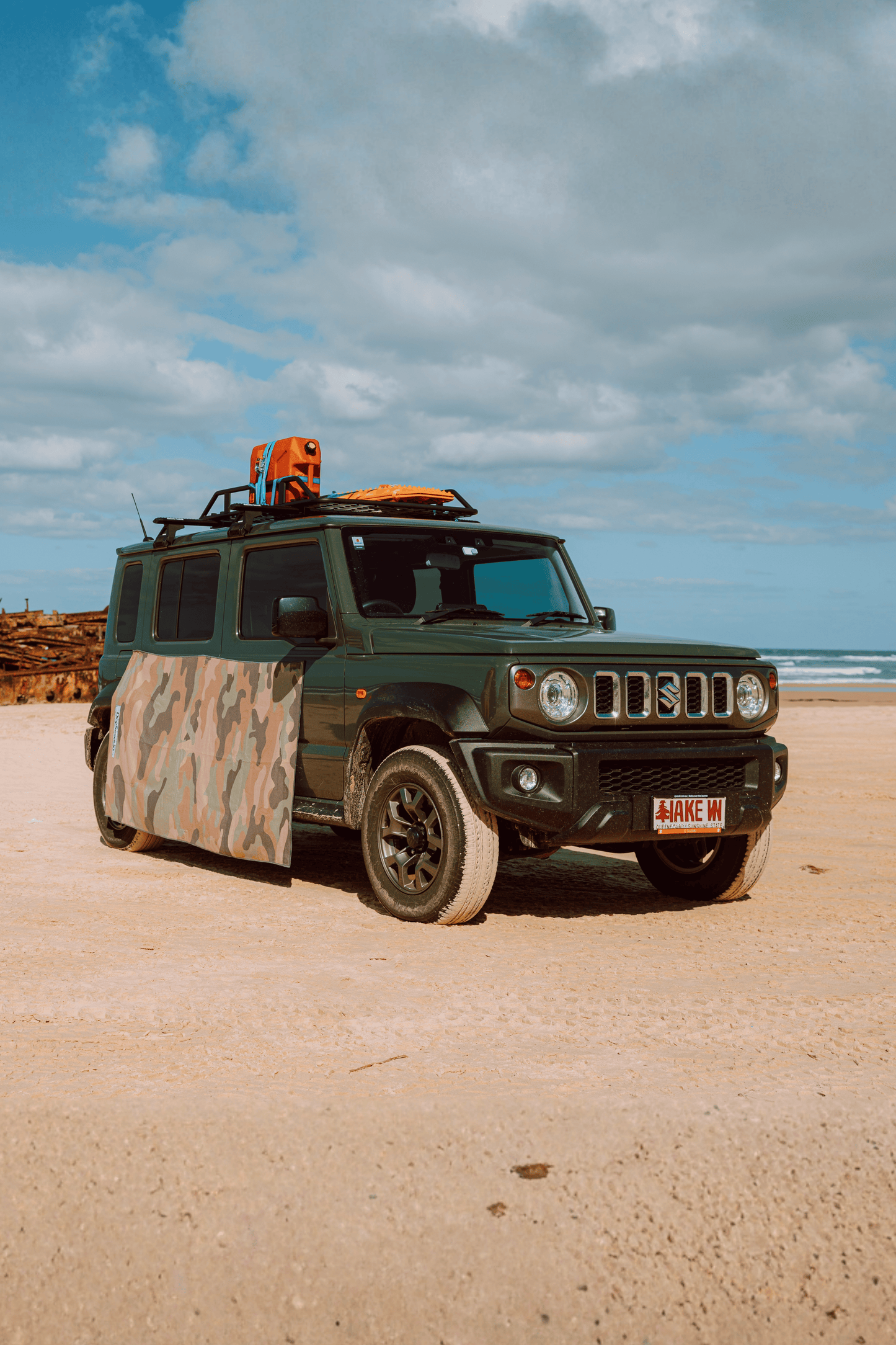 RANGER - Sand Free Magnetic Beach Towel